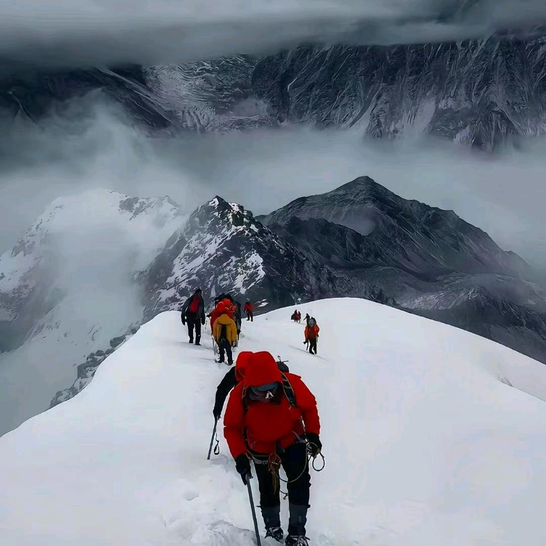 天下青山都一样