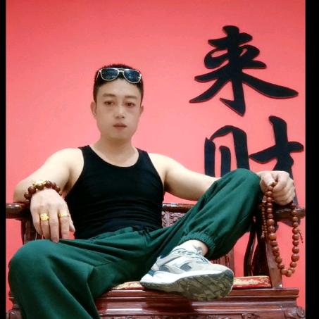 阿龙大排档
