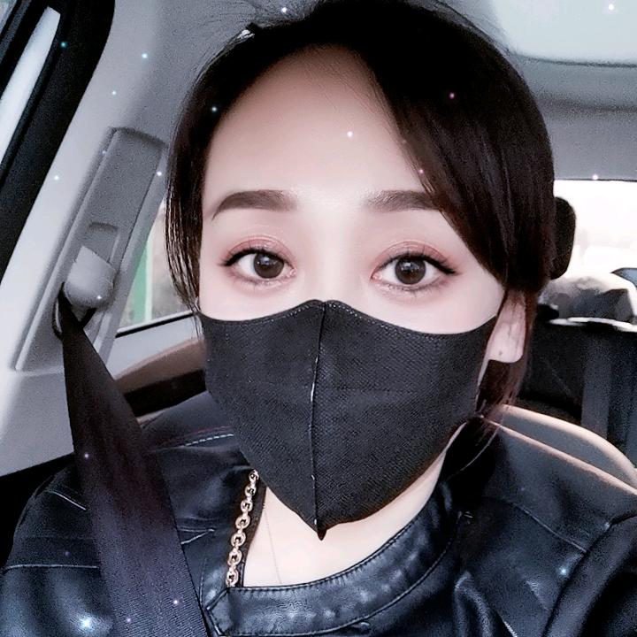 夏雨爱赶海爱钓鱼