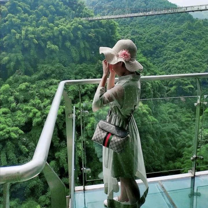 二二的女生很有爱