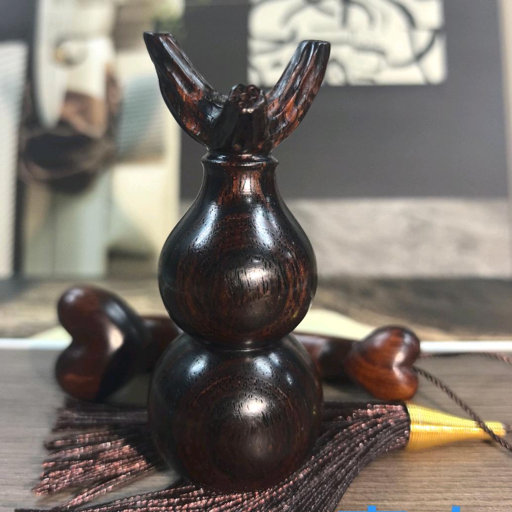 鑫  荣 二手汽车销售