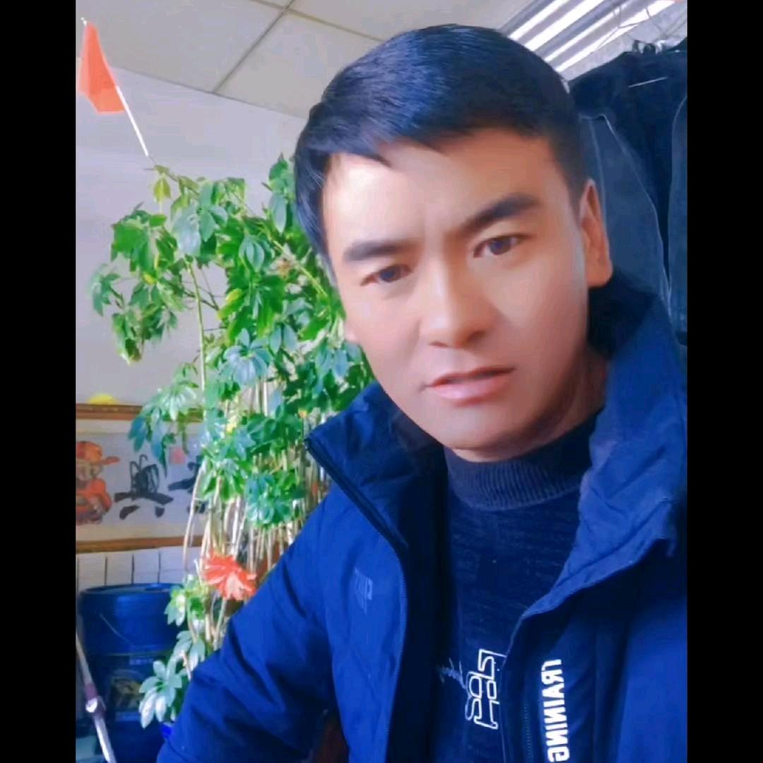 拉孜 加央