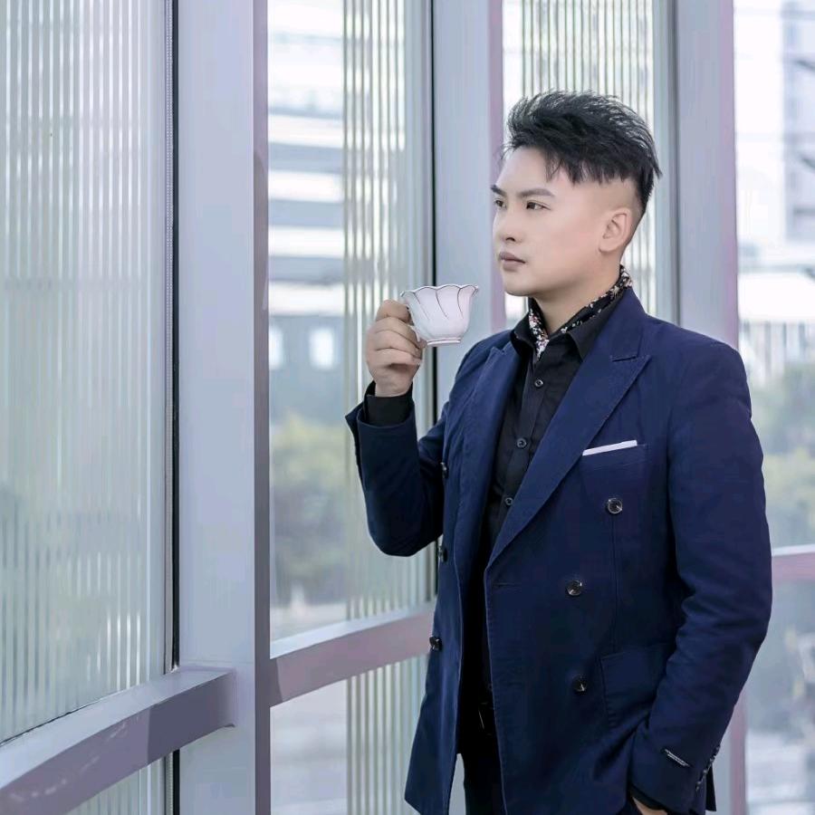 主持人黄俊宇🔥🔥
