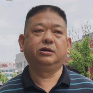 韩火火)