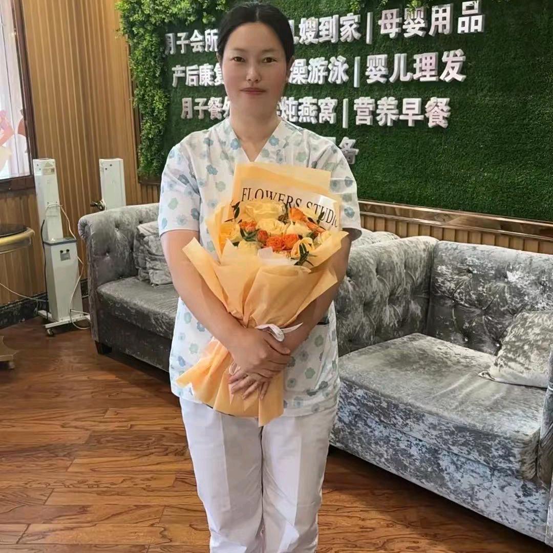 一笑嫣然