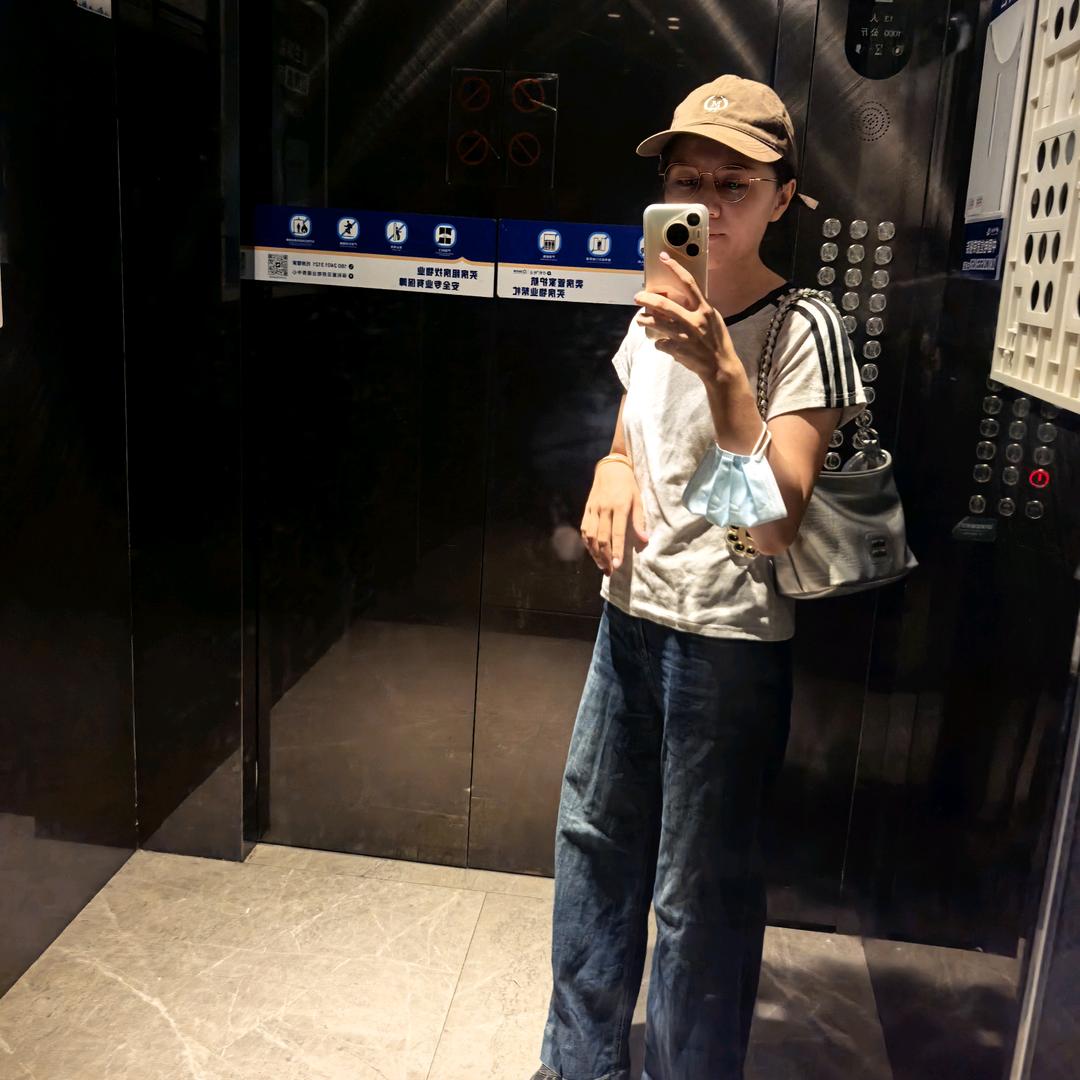 嘉禾夜市玉小姐