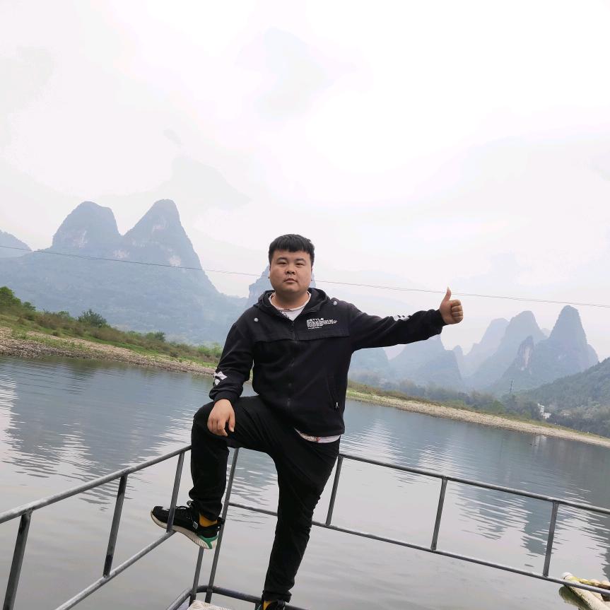 把我抱紧风我来顶