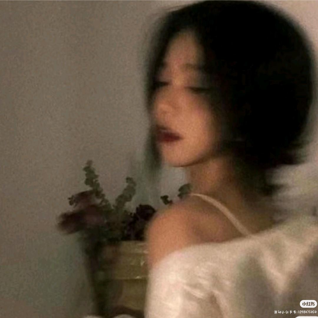 只只