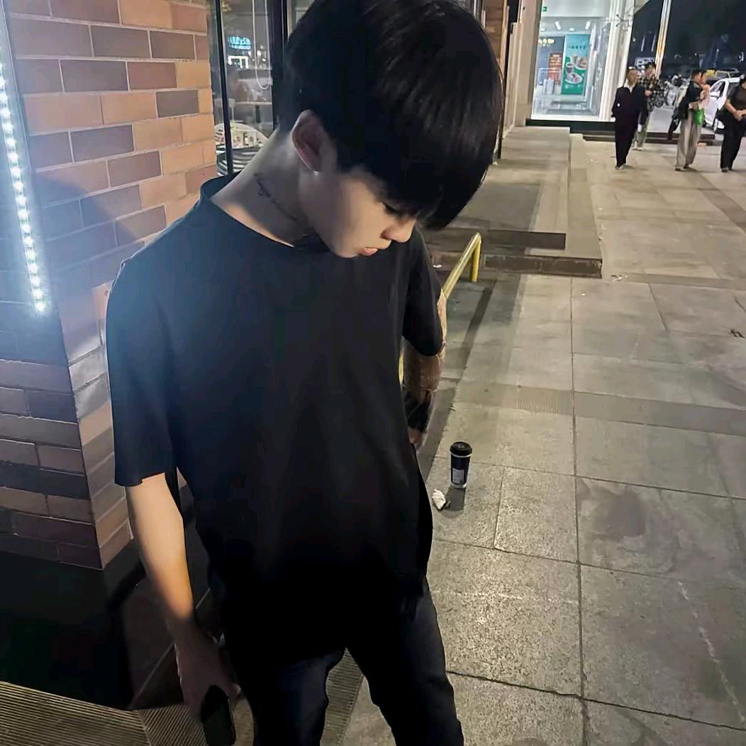 ㅤㅤㅤㅤㅤㅤ小呆呆