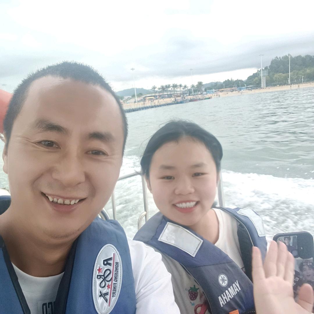 袁哥《慧玲装饰》