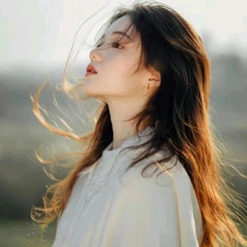 时尚达人👚👗穿搭分享🛒