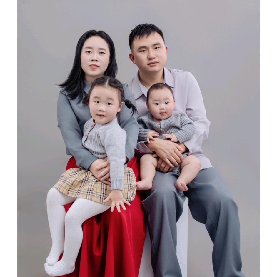 滴滴出租车龙少