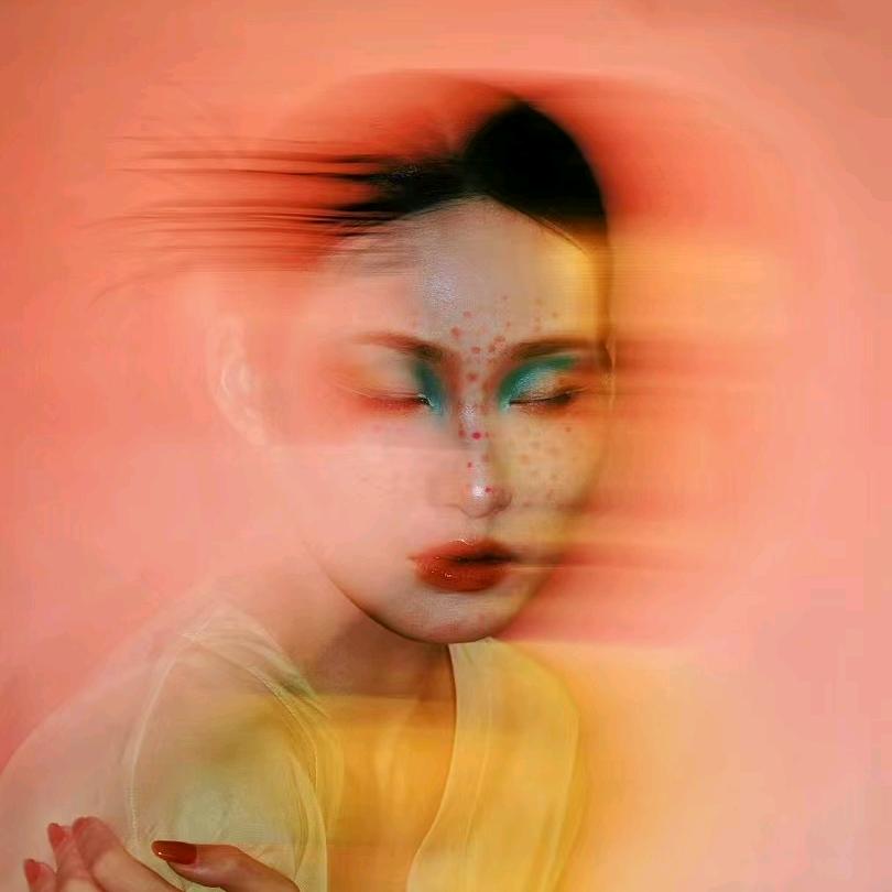 露露子的模特秀场