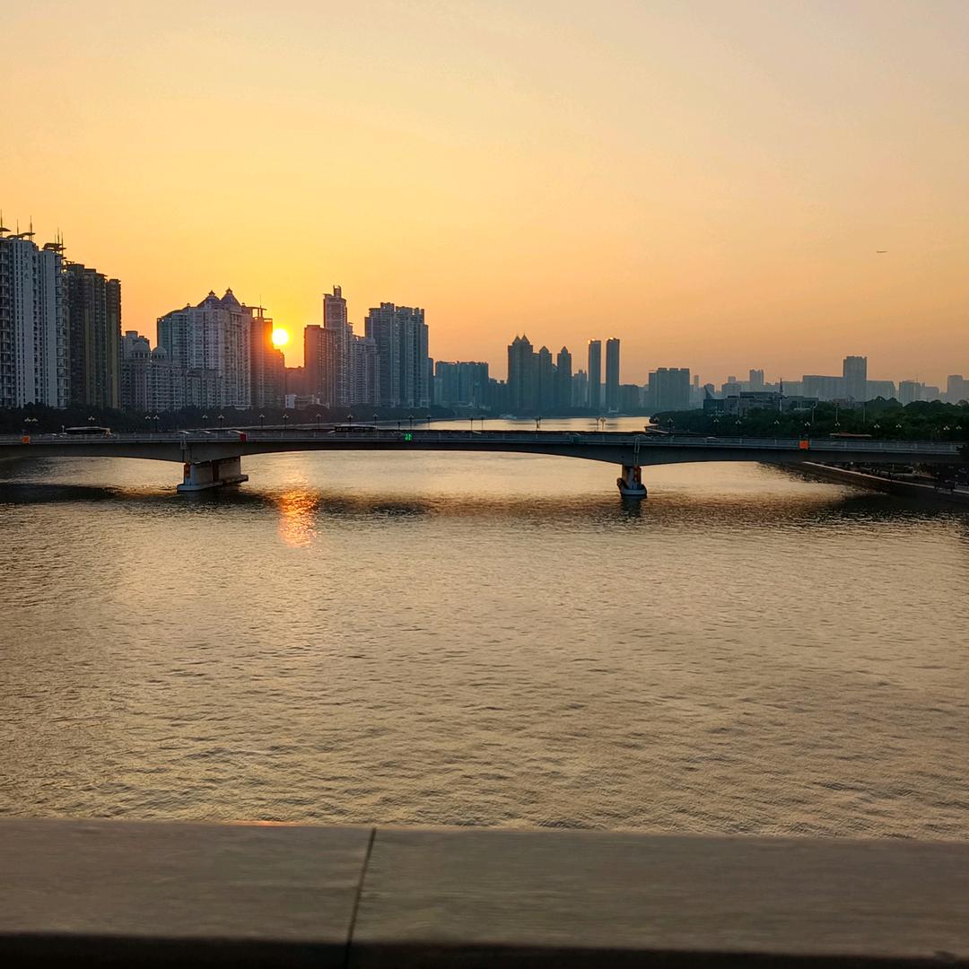 焊接防护门帘厂家～李家佳