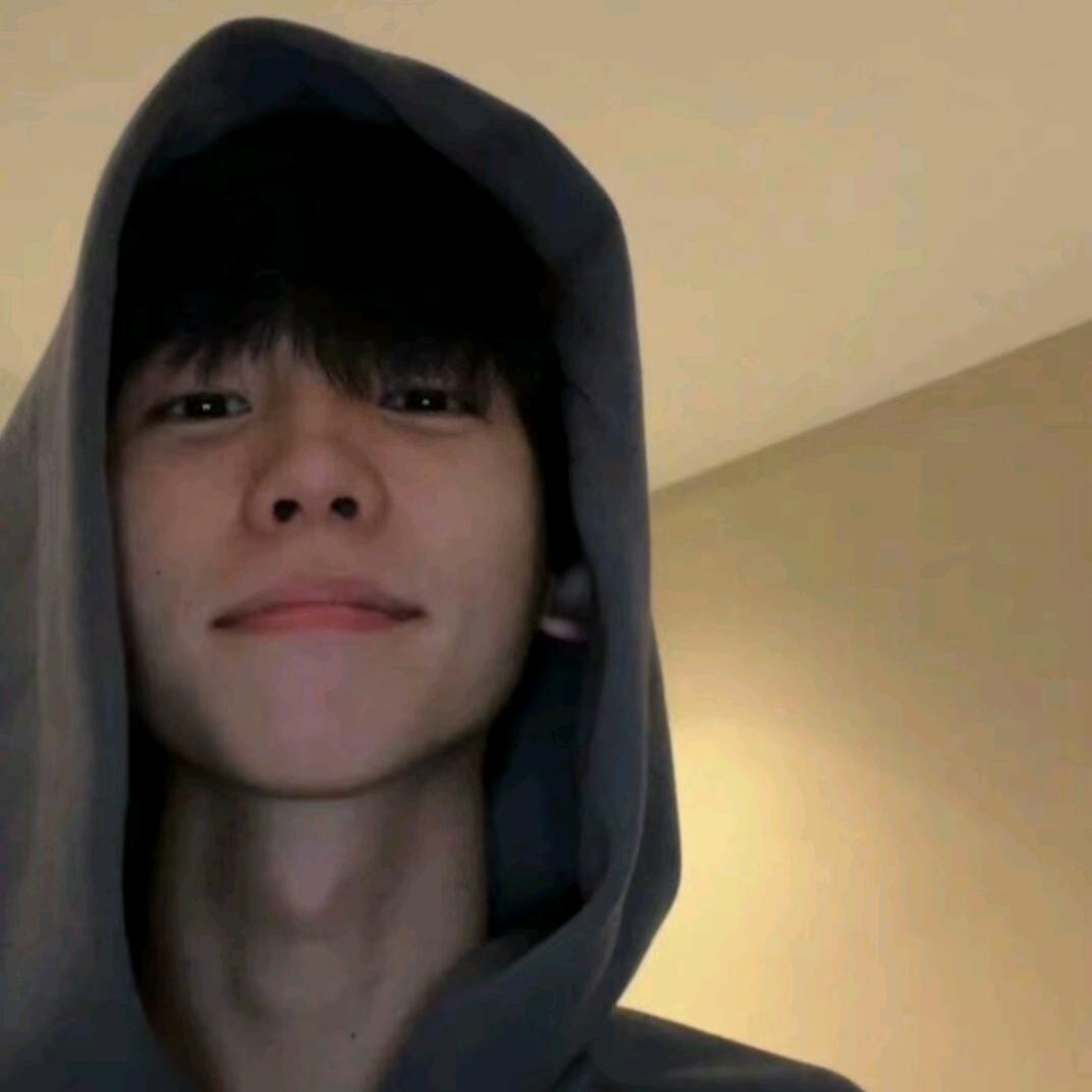 ᯤʸᵒᵘ冰心 💫