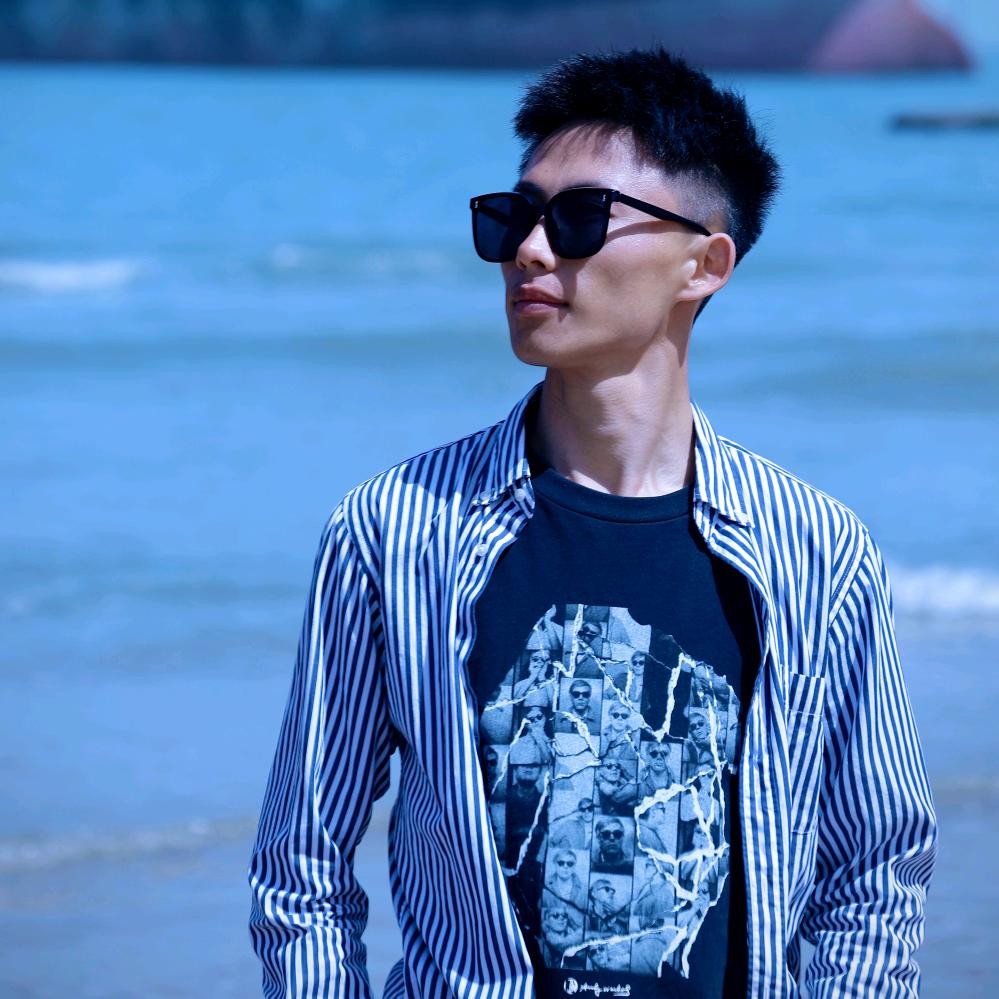 李Teacher