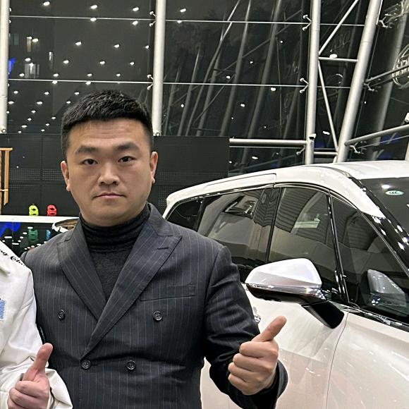 成都锦宏名车（赵老板）