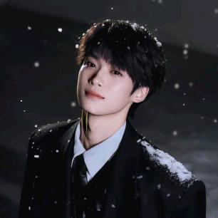 鬼鬼👻⚡🌙𝓝 ᵞᵘⁿⁱ