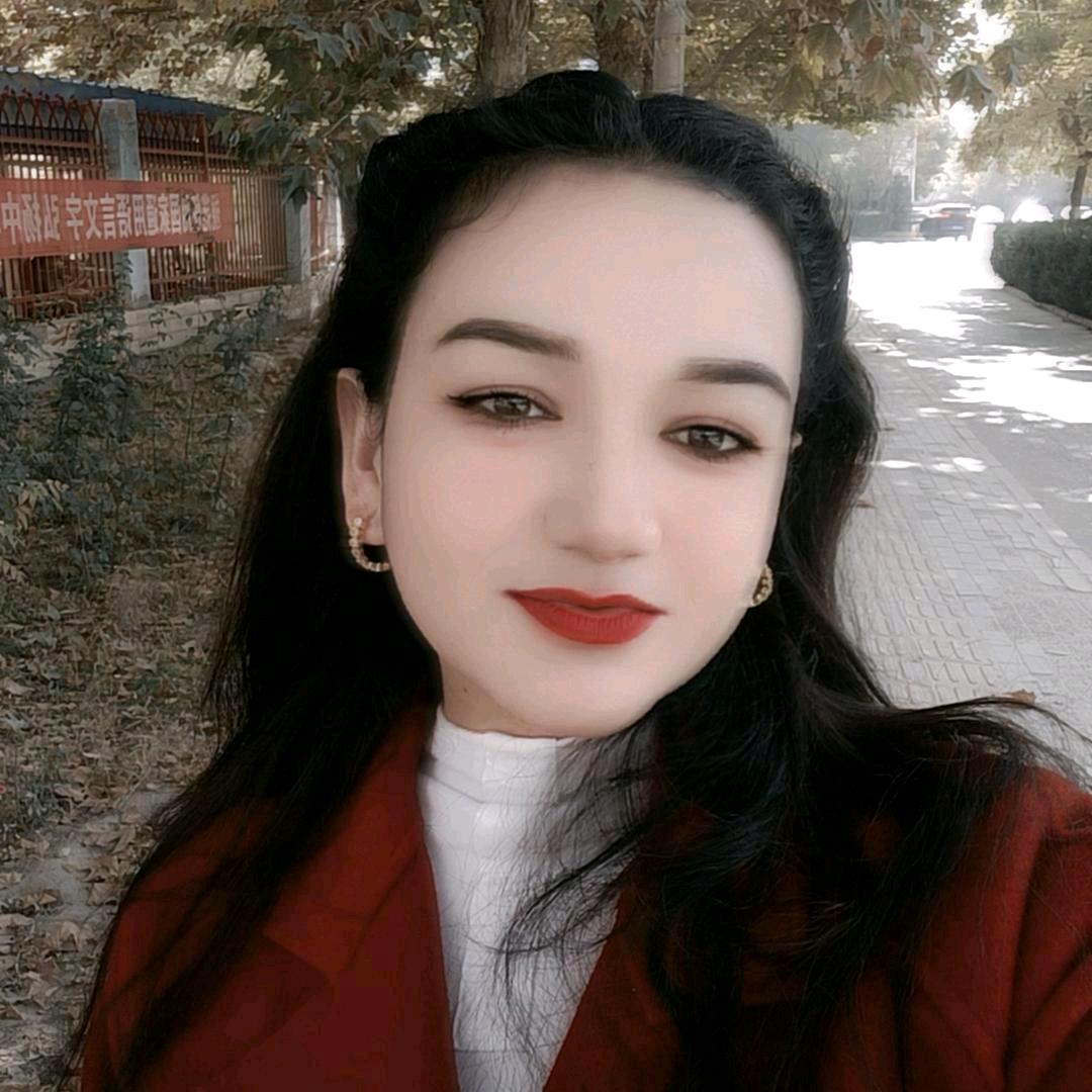 迪丽 💕 迪加 妈妈