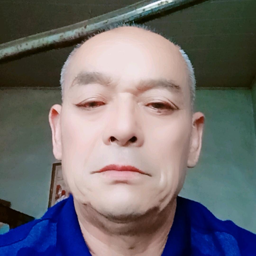 社员，晚上8点开播