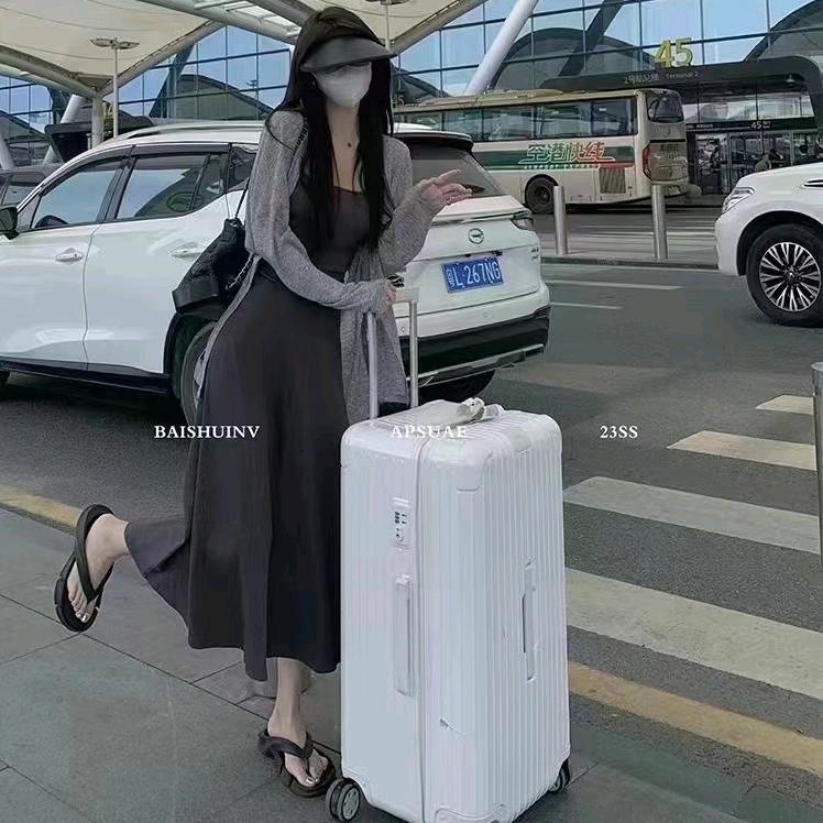 衣魅女装