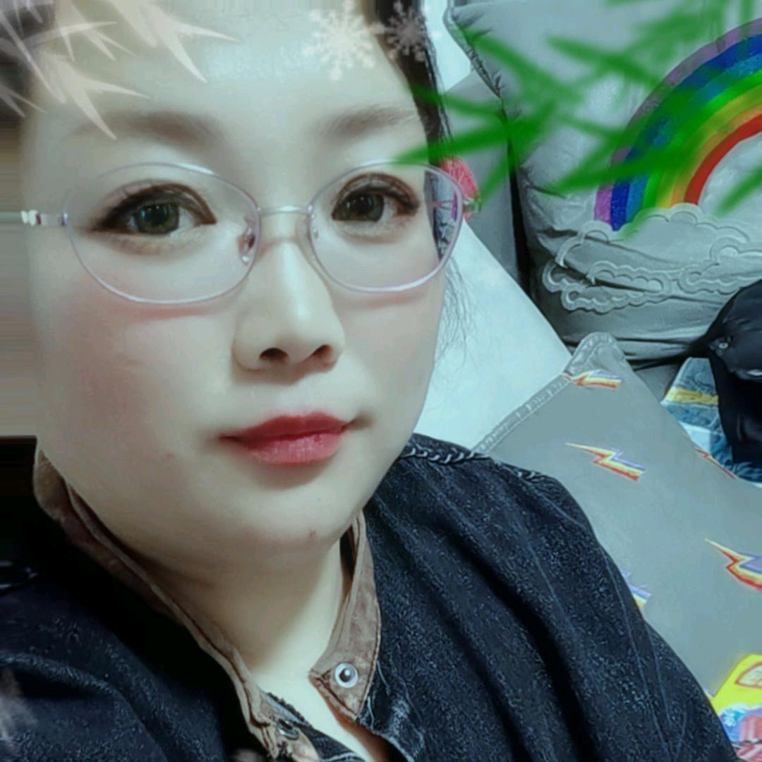 两个孩子的妈妈玲姐