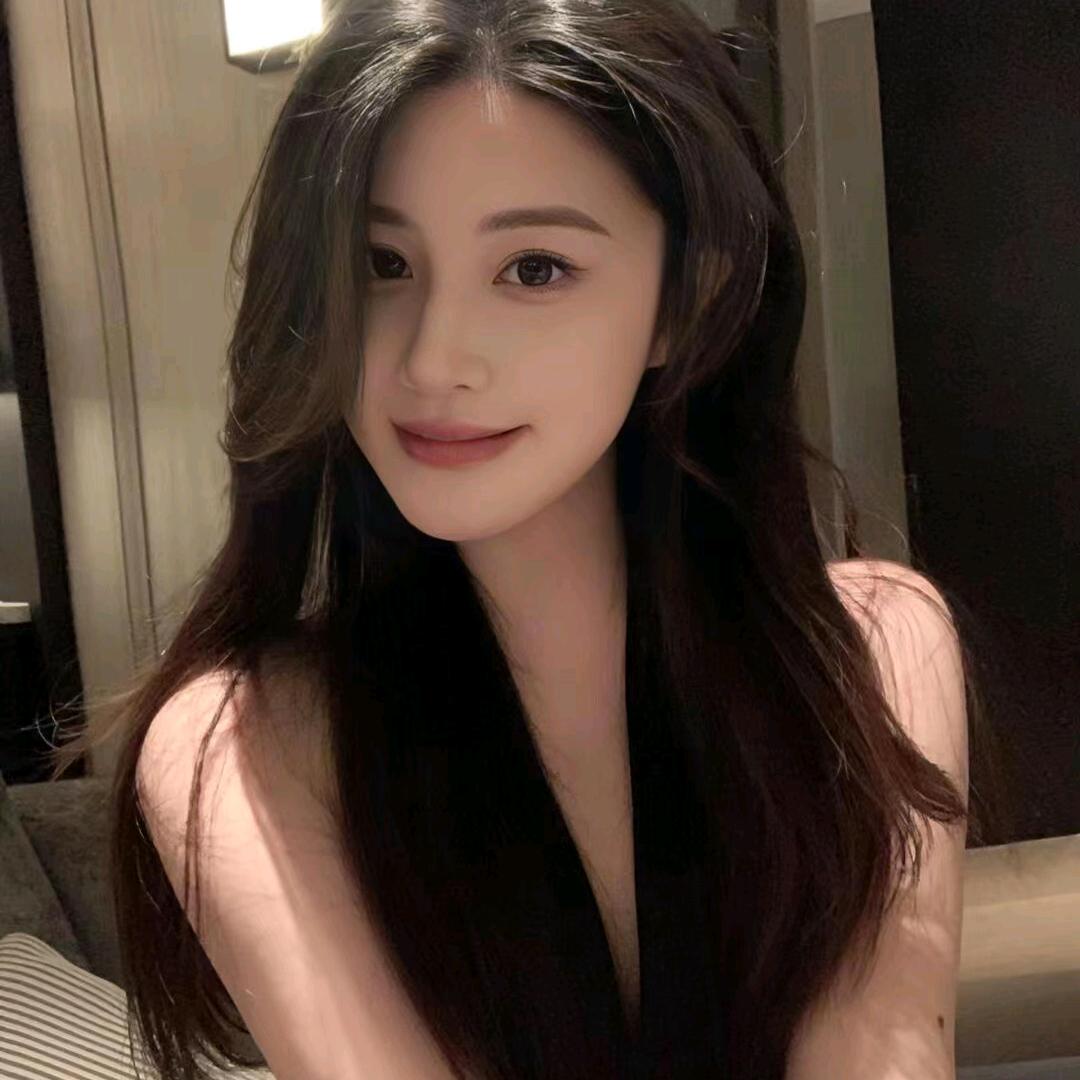 彤彤高个子私服定制