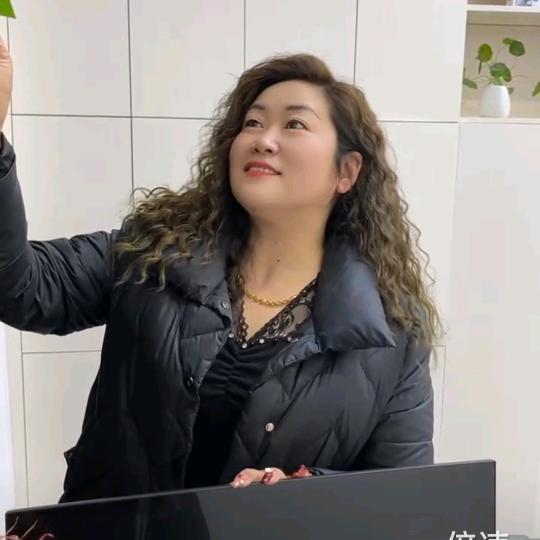 㜂孞