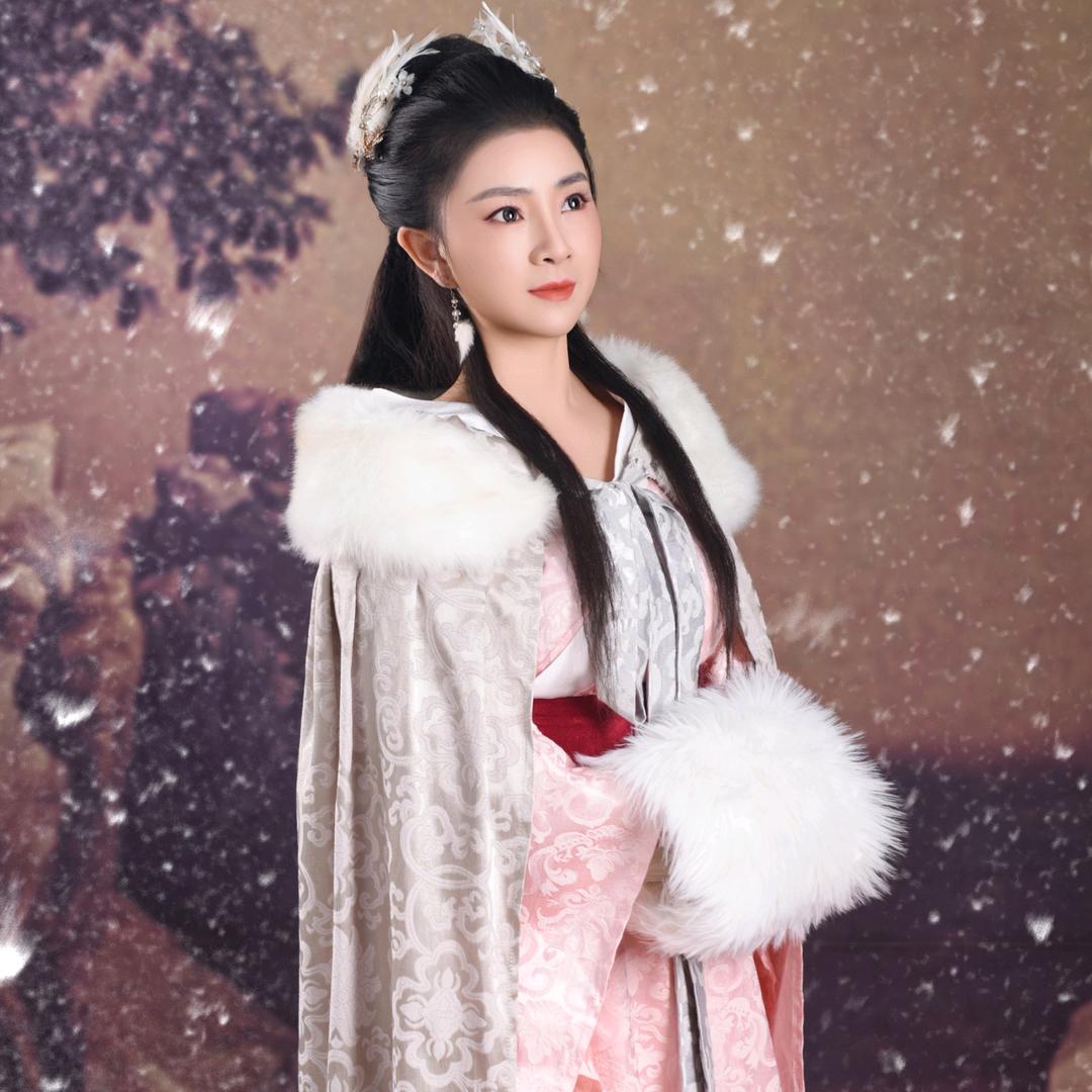 李金莲