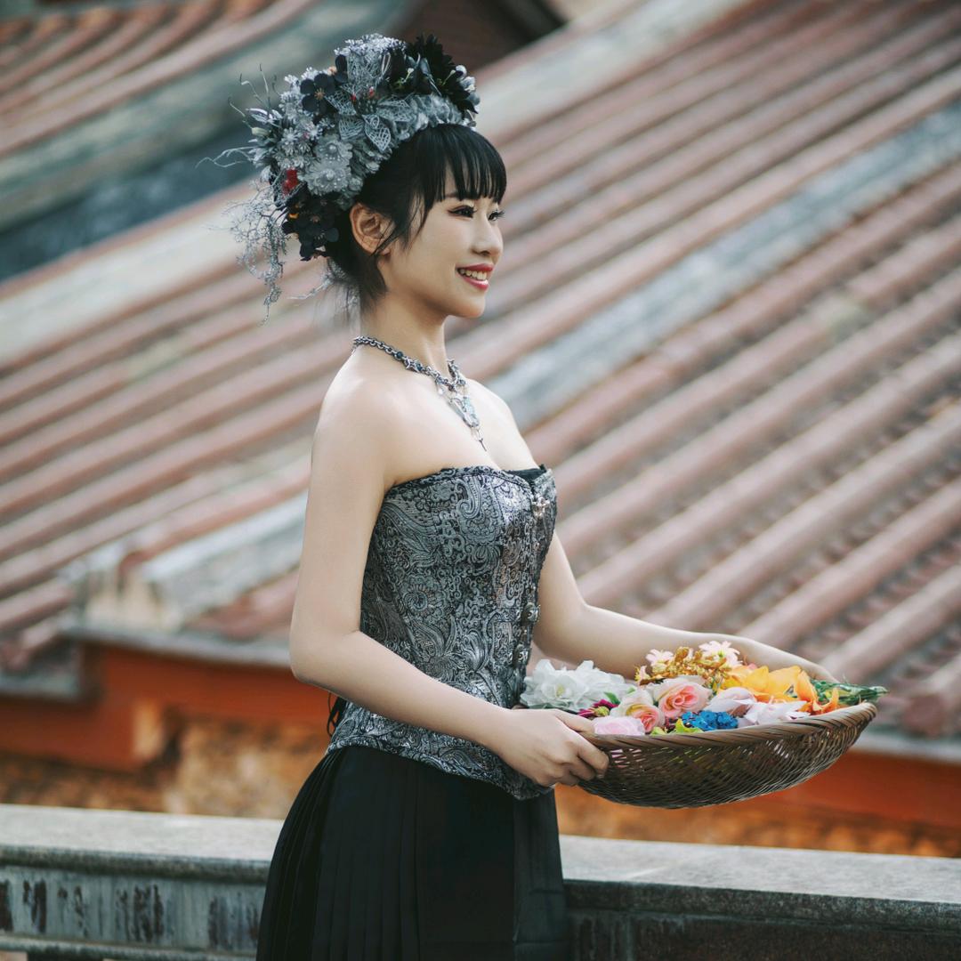 名姿护肤造型思思