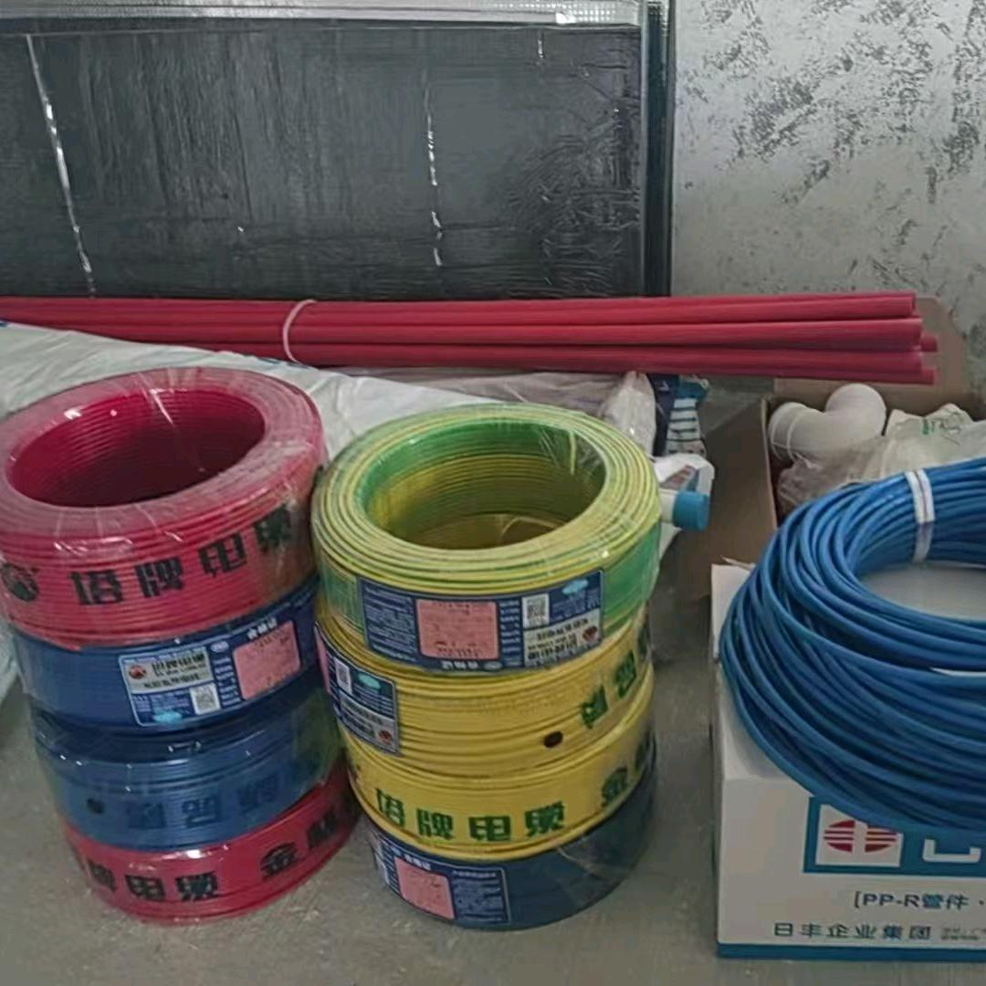 老王带你看建材