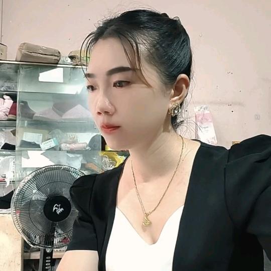 辉黄🍒人生