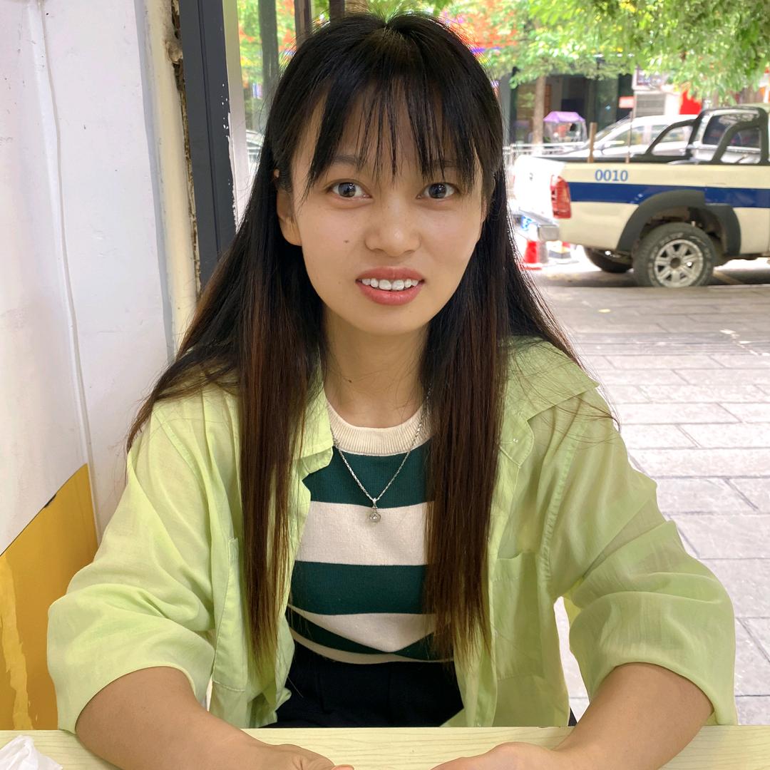 向鈤葵の微笑