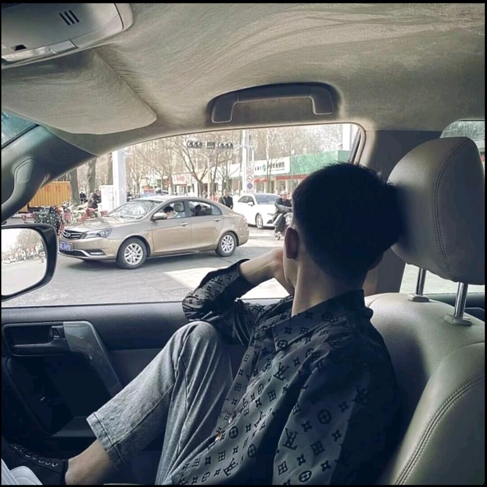 小郑