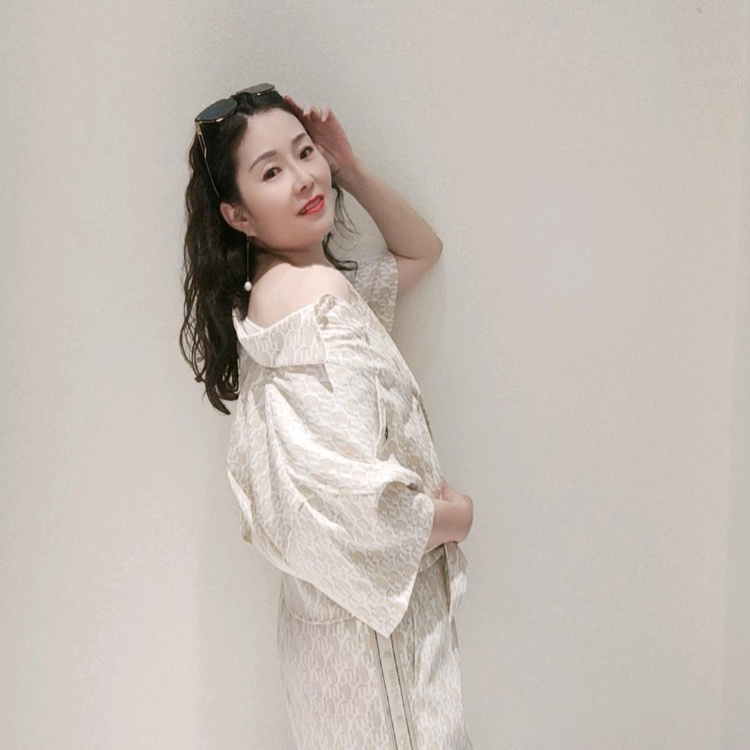 大同街声雨竹财源滚滚小何