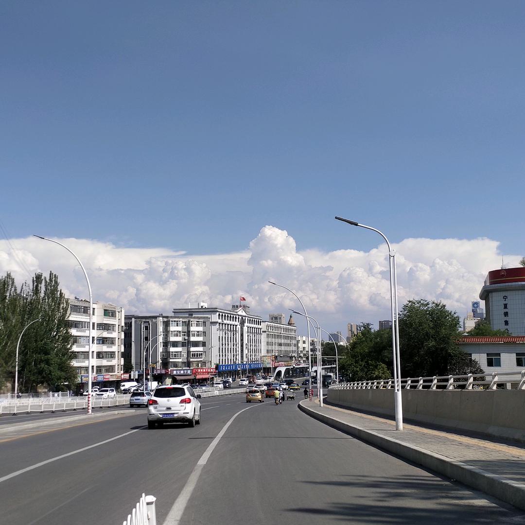 猛踹瘸子那条好腿