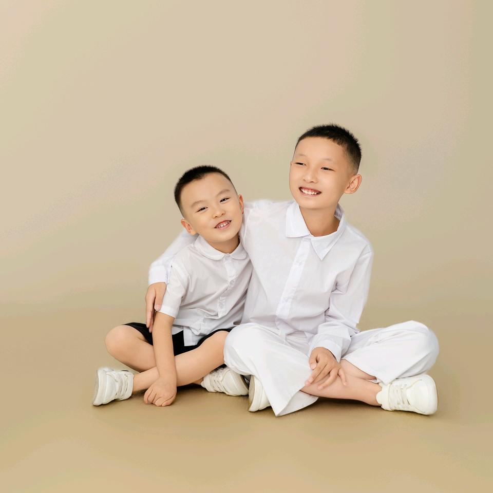 小男孩
