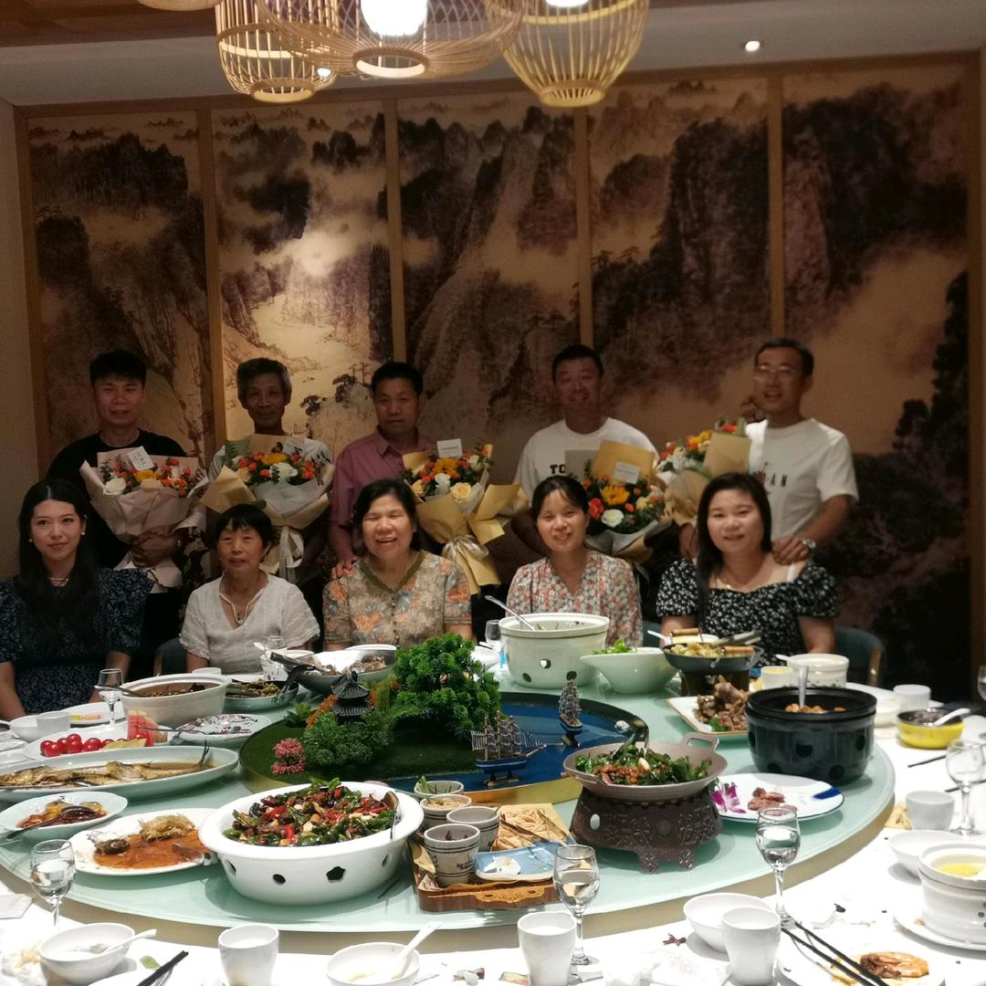 手机用户81563351072