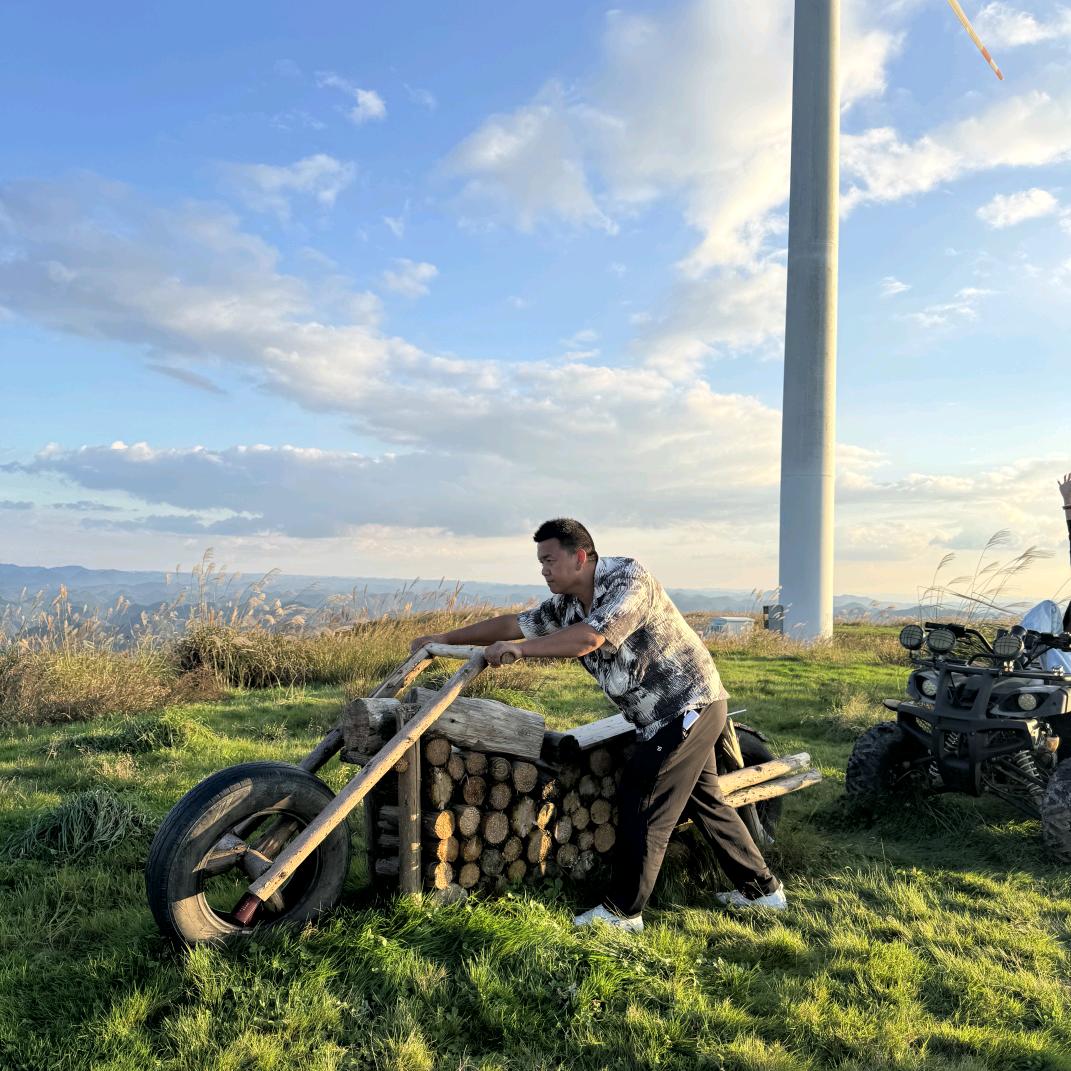 🍃往事清零💫🔥军小哥💫💐🌸