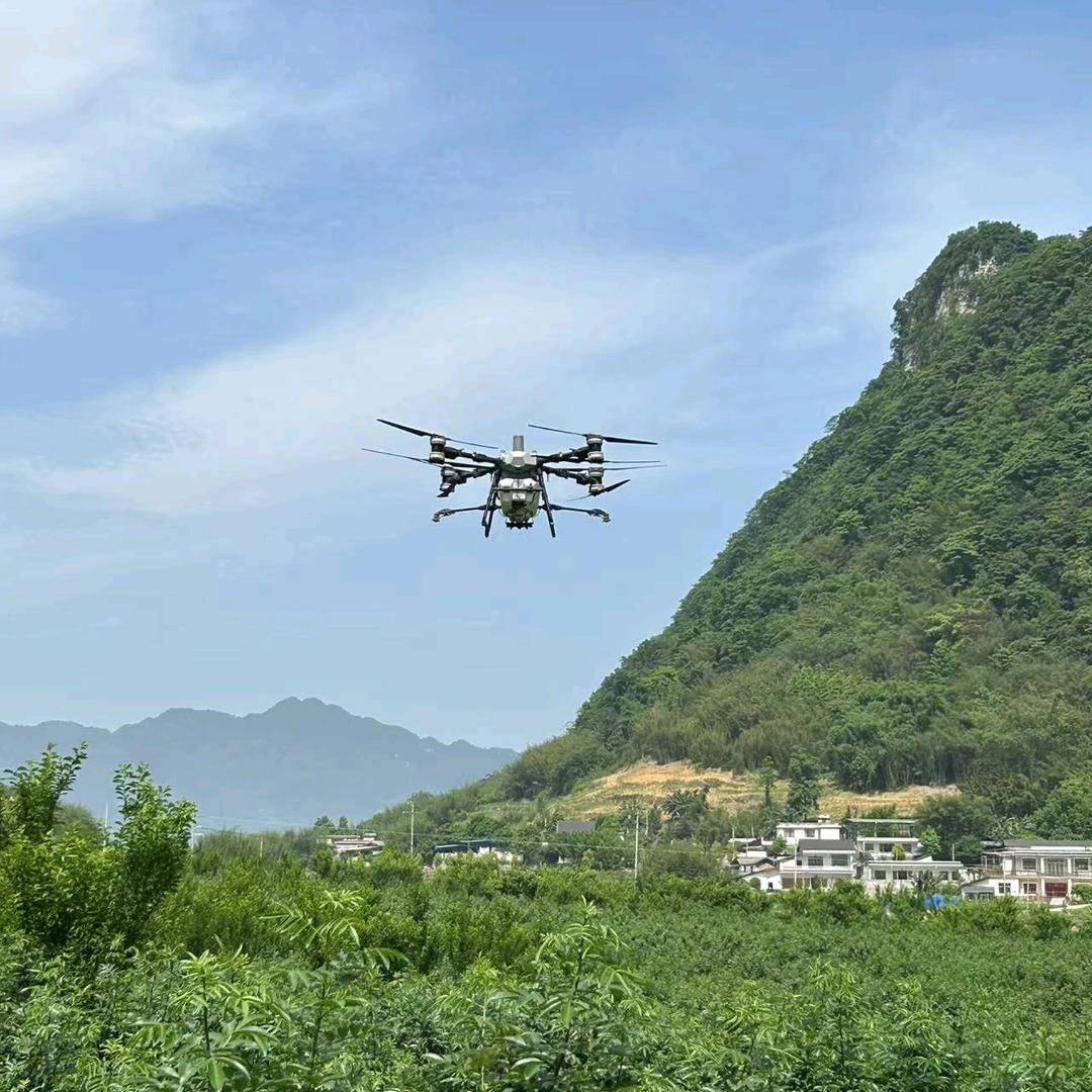 绥江飞拉无人机吊运