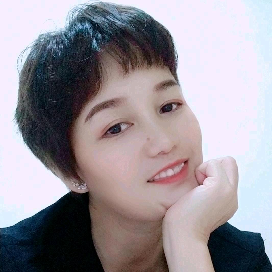 快乐宝贝幼儿园苹果园长