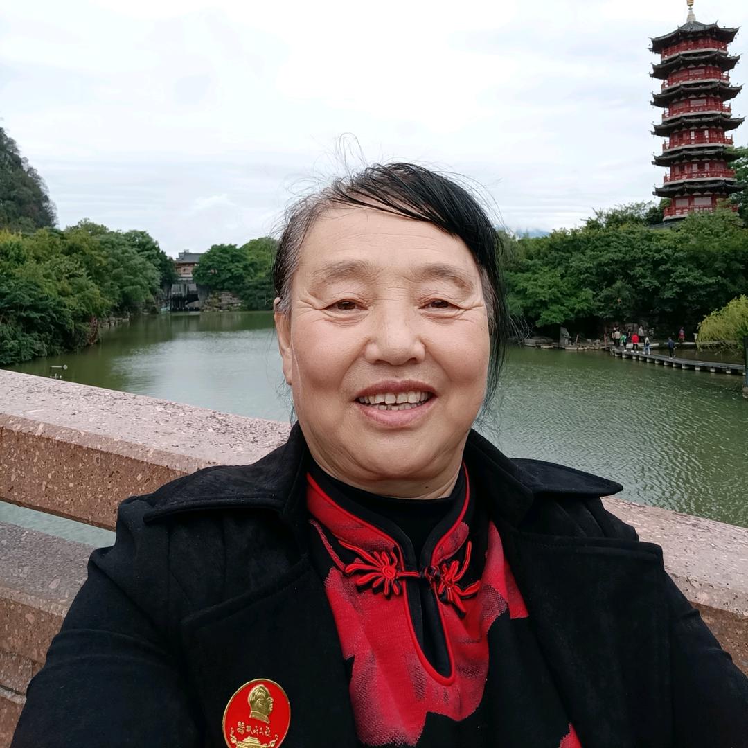 平凡的人^O^