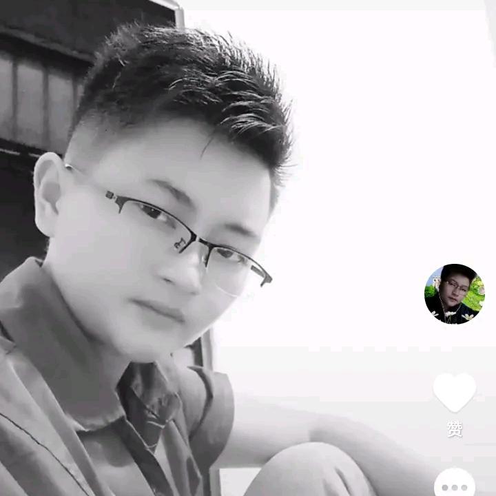 真情不怕风雨打