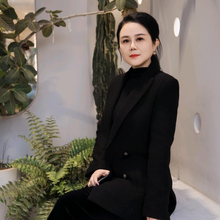 胡小姐