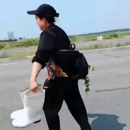 快快乐乐郭大姐