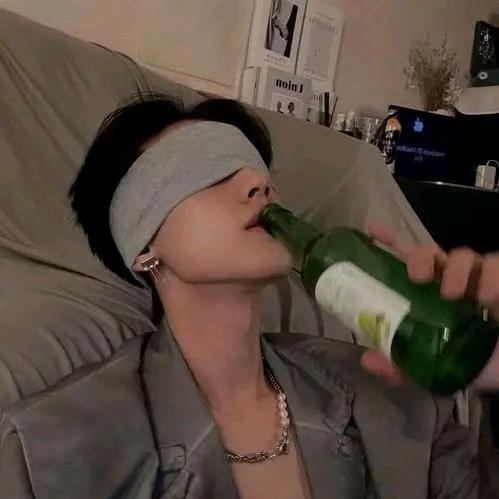 是你眼中的乖男孩吗