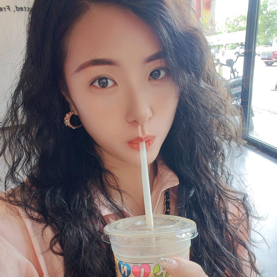 二🌹丫头🙆