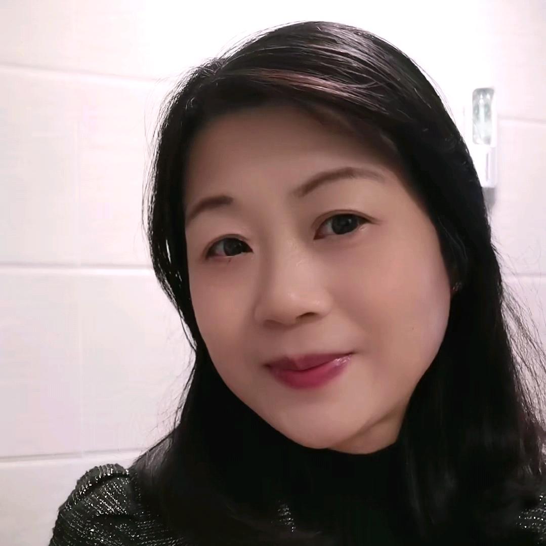 菊有方星期一中午1.10开播。