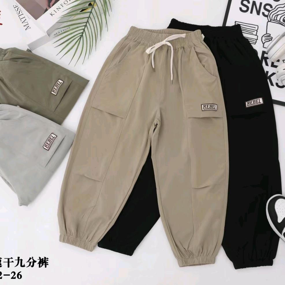 孟东来童装工厂店