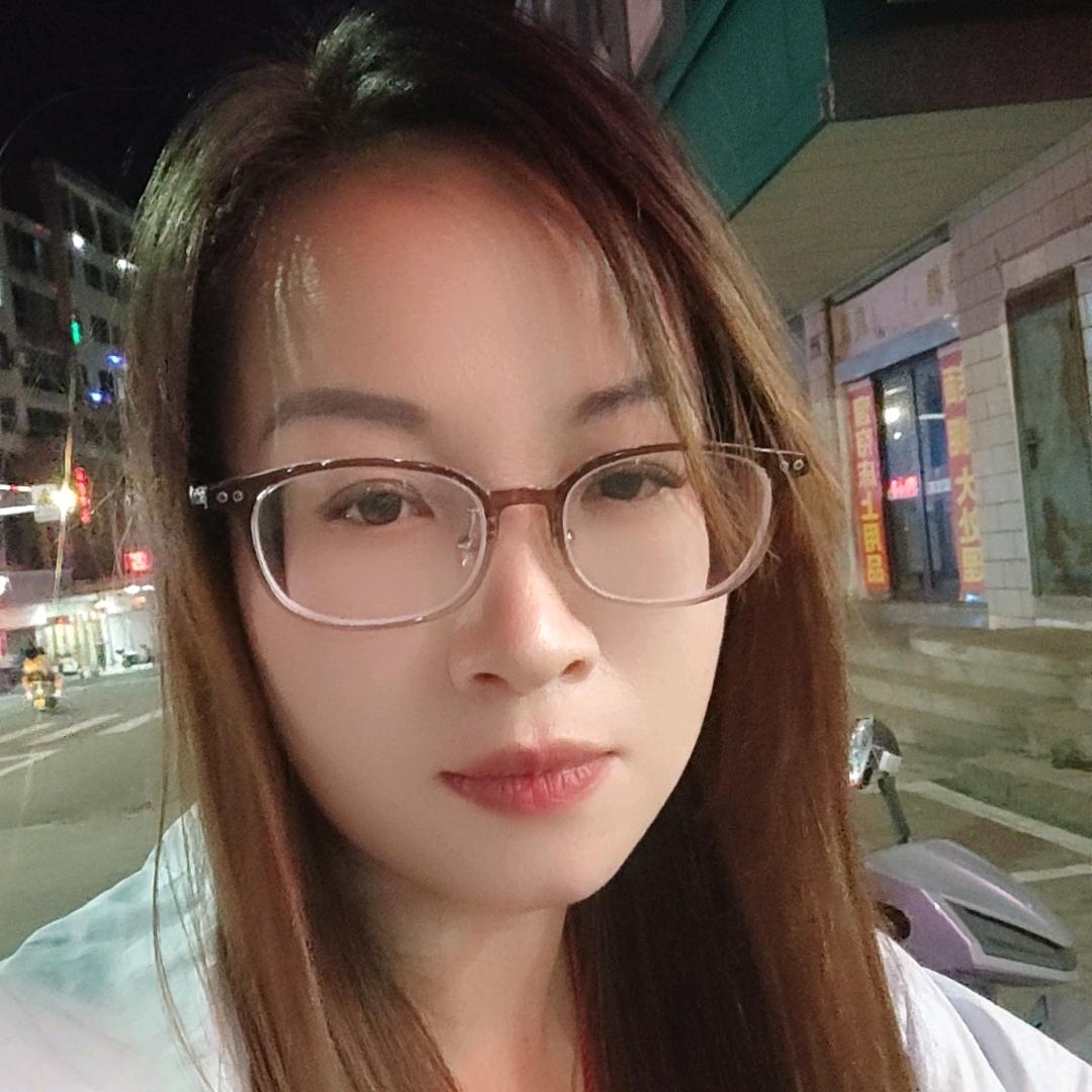 芳菲语艳